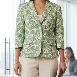 LOFT Blazer - Ann Taylor Green & White Floral Cropped Blazer – Size 4